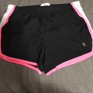 DANSKIN NOW SHORTS Size M 7/8